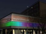 SE a Enel Sole osvetlia bratislavské Kunsthalle