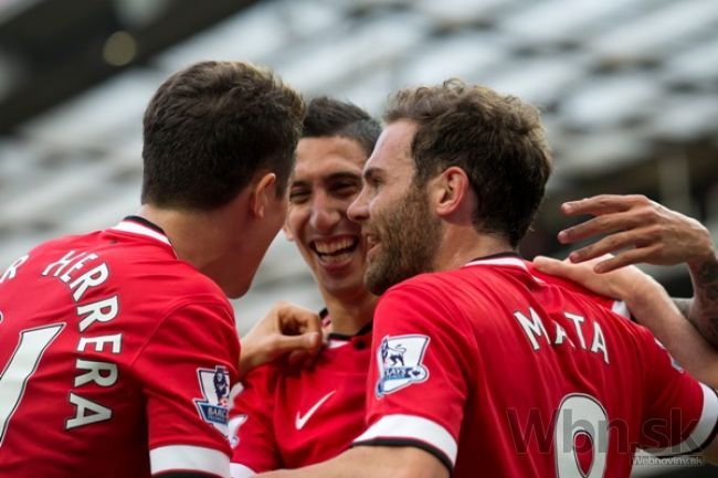 Video: Manchester zvíťazil, oslavuje prvé víťazstvo v sezóne