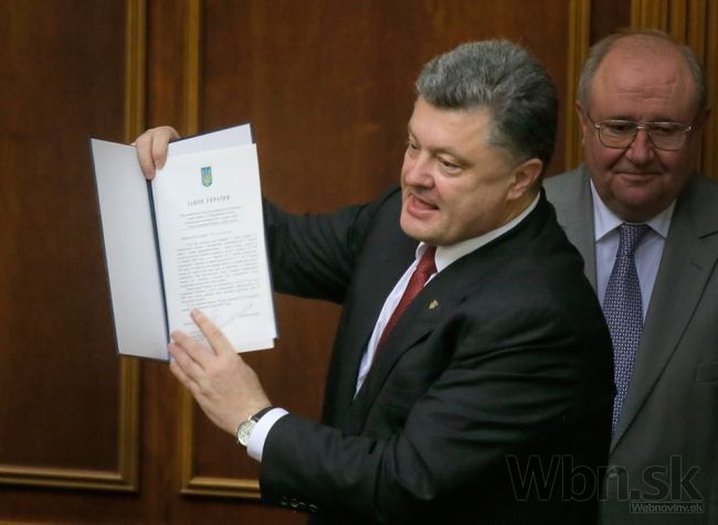 Európska únia a Ukrajina schválili asociačnú dohodu