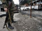 NATO burcuje Ukrajinu do vojnových zločinov, hnevá sa Rusko