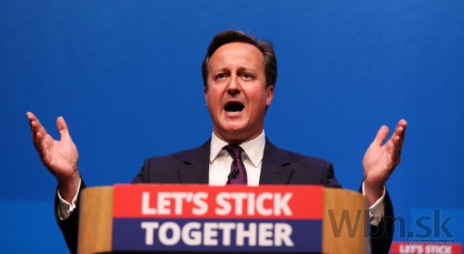 Cameronovo srdce sa nezlomilo, škótsky premiér rezignoval