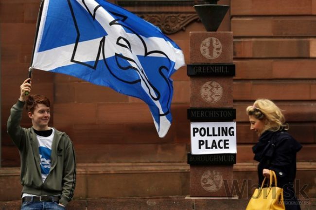 Hlasy Škótov priniesli investorom úľavu a ekonomickú istotu