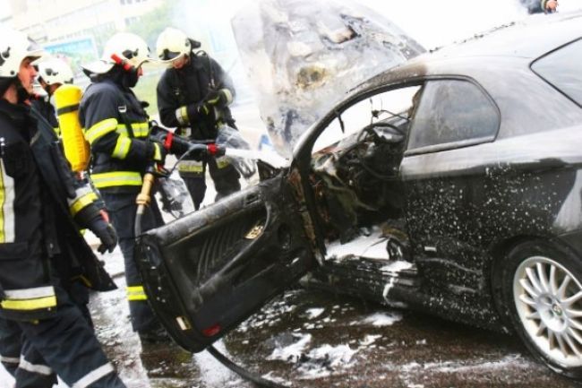 Desivý pohľad, v zhorenom aute našli telo miestneho mladíka