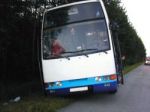 Na Orave havaroval autobus, dvaja ľudia sa zranili