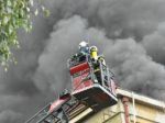 V Košiciach horel byt, hasiči museli evakuovať dvadsať ľudí
