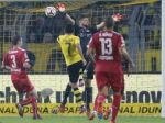 Pekaríková Hertha prvýkrát vyhrala, Borussia stratila body