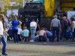 Video: Monster truck vletel do davu, obeťou je aj dieťa