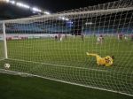 Video: Barcelona prehrala šláger, Totti je rekordérom LM