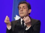 Sarkozy sa snaží vrátiť do politiky, Chirac ho nepodporuje