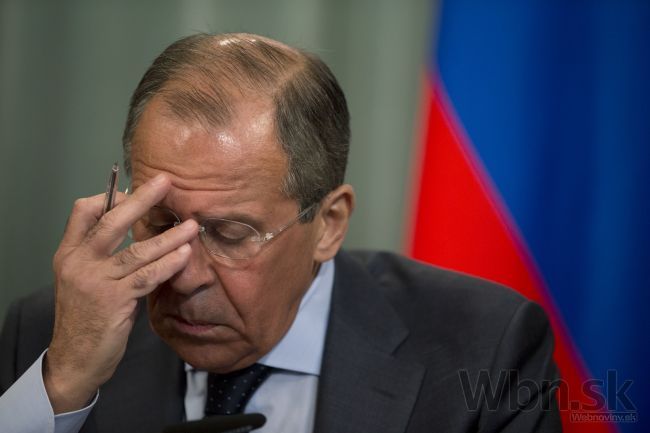 Lavrov telefonoval s Kerrym, bavili sa aj o stiahnutí zbraní