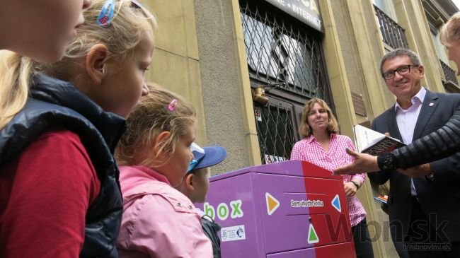 Knižnica v Ružinove má prvý bibliobox, uľahčí vrátenie kníh