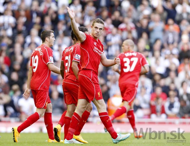 Video: Liverpool si poradil s WBA, ManCity tiež nezaváhal