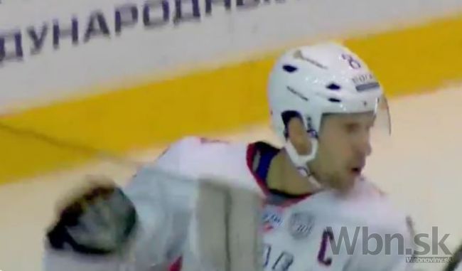 Video: Útočník nepotreboval na hetrik v KHL ani dve minúty