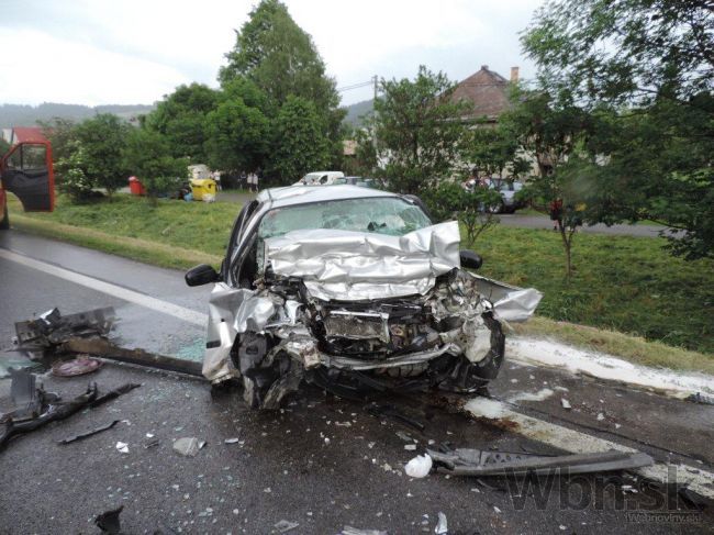 Vodič po zrážke s kamiónom zomrel, zrejme išlo o samovraždu