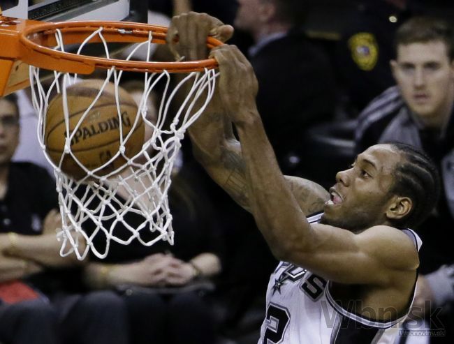 San Antonio Spurs prehralo prípravný zápas NBA s Albou