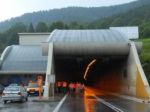 Tunel Branisko dočasne uzavrú, vodiči musia použiť obchádzku