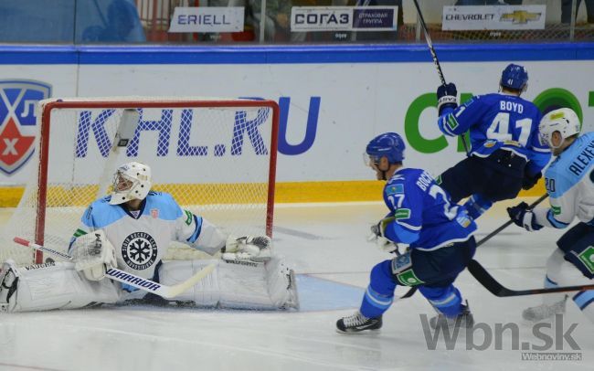 V KHL vyhlásili hráčov týždňa, ocenili aj Lacovho spoluhráča
