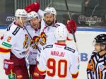 Video: Nováčik KHL prehral s Traktorom, 'žolíci' zvíťazili