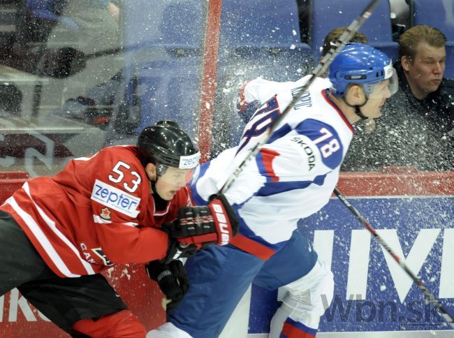Kudroč po otrase mozgu skončil v klube KHL Avangard Omsk