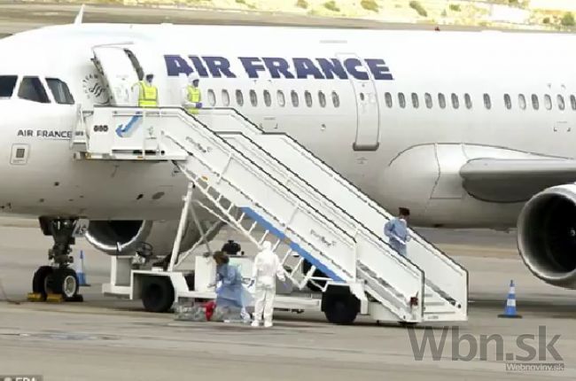 Cestujúci z lietadla nemá ebolu, Španieli si vydýchli