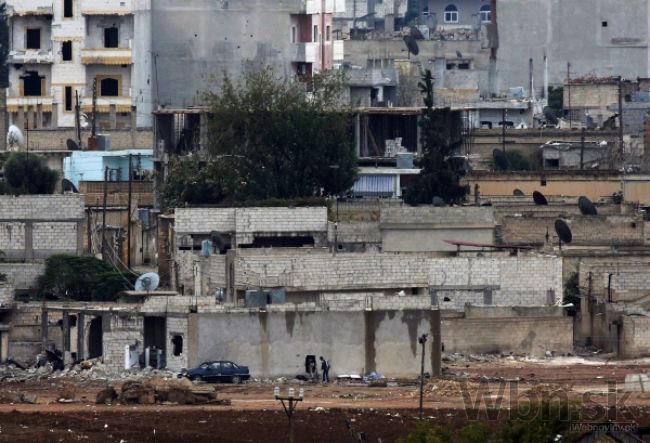 Islamský štát vyhnali z Kobane, pomohli aj nálety Američanov