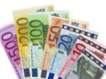 Euro posilnilo, vyjadrenia americkej banky oslabili jen