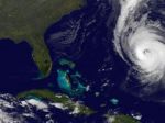 Bermudy bičuje najsilnejší hurikán za posledné desaťročie