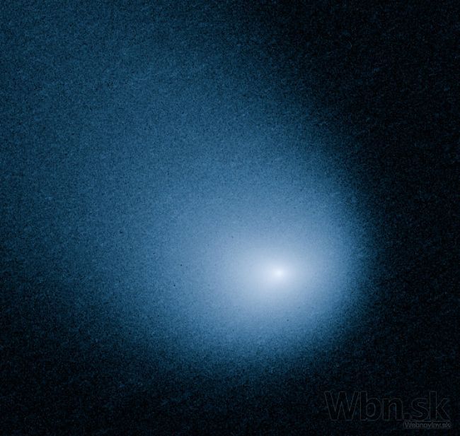 Video: Okolo Marsu preletela kométa Siding Spring