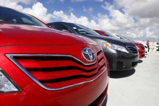 Toyota si drží prvenstvo a náskok pred globálnymi rivalmi