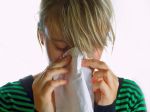 Chrípka a prechladnutie: Ako ich rozoznať a účinne liečiť