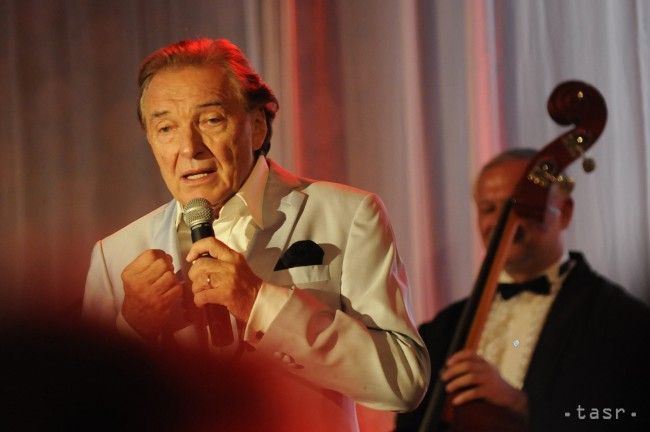 Karel Gott sa dnes stane čestným občanom Bratislavy