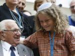 Sir Nicholas Winton si prevzal od Zemana Rad bieleho leva