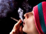 Jedna cigareta marihuany by na Slovensku nemala byť trestná