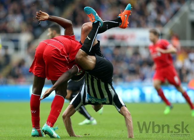 Video: 'Straky' zdolali Liverpool, Chelsea a Arsenal vyhrali