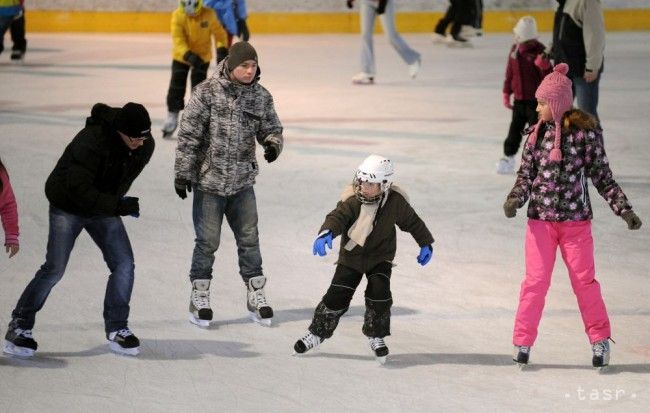 Verejné korčuľovanie sa začne aj na zimnom štadióne v Dúbravke