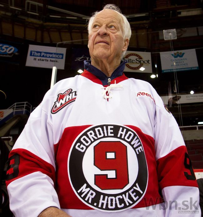 Legenda Red Wings sa zotavuje z porážky, Howe urobil pokrok
