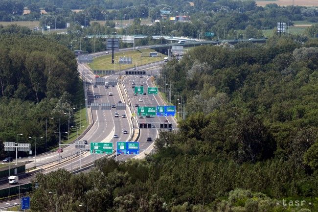 Vodičov v Bratislave čakajú dopravné obmedzenia