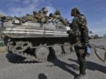 Rusko podporuje prímerie na Ukrajine, hranicou prešli tanky