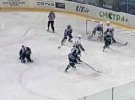 Video: Čech v KHL nezvládol emócie, hokejkou trafil rozhodcu