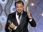 Starý mládenec Leonardo DiCaprio oslavuje štyridsiatku