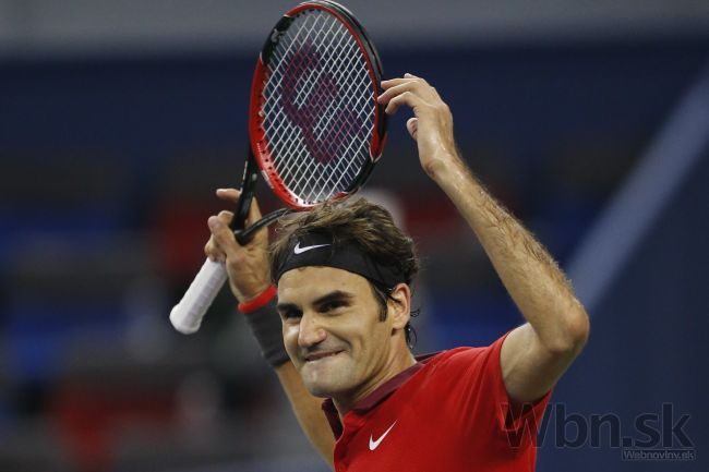 Federer zničil Murrayho, s Nišikorim postúpil do semifinále