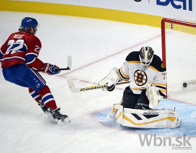 Video: Boston zažil potupný výprask, v NHL padli dva hetriky