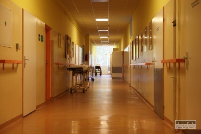 Prešovská nemocnica znižuje kapacity, nemá dosť pediatrov