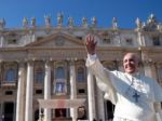 Pápež František zmenil pravidlá odvolávania biskupov