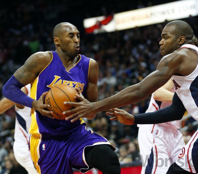 Video: Zásluhou Bryanta Lakers vyhrali druhý zápas v sezóne
