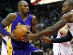 Video: Zásluhou Bryanta Lakers vyhrali druhý zápas v sezóne