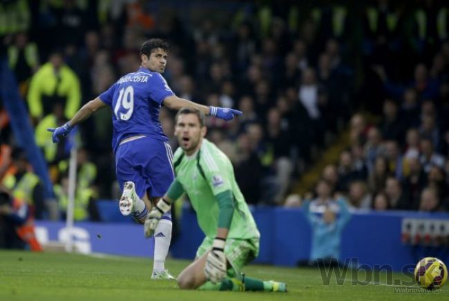 Chelsea nezaváhala, futbalisti Man City doma triumfovali