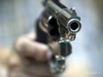 Chlapec mal pri sebe hračkársku pištoľ, policajti ho zastrelili