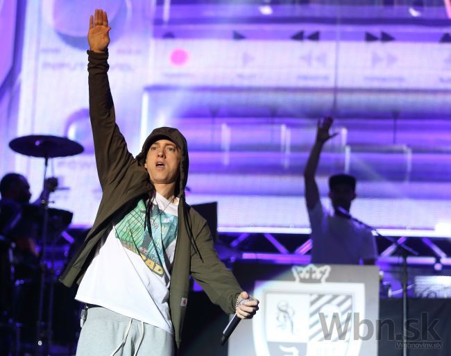 Americký rapper Eminem predstavil mixtape Shady Classics