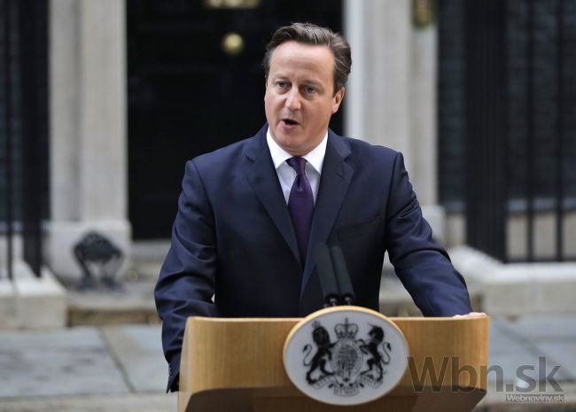 Cameron žiada zmeny zmlúv Únie, sprísňuje imigračné zákony